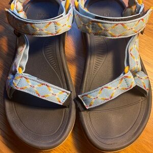 Teva Hurricane XLT2 Women's Sandals size 7 in Diamond Air Blue